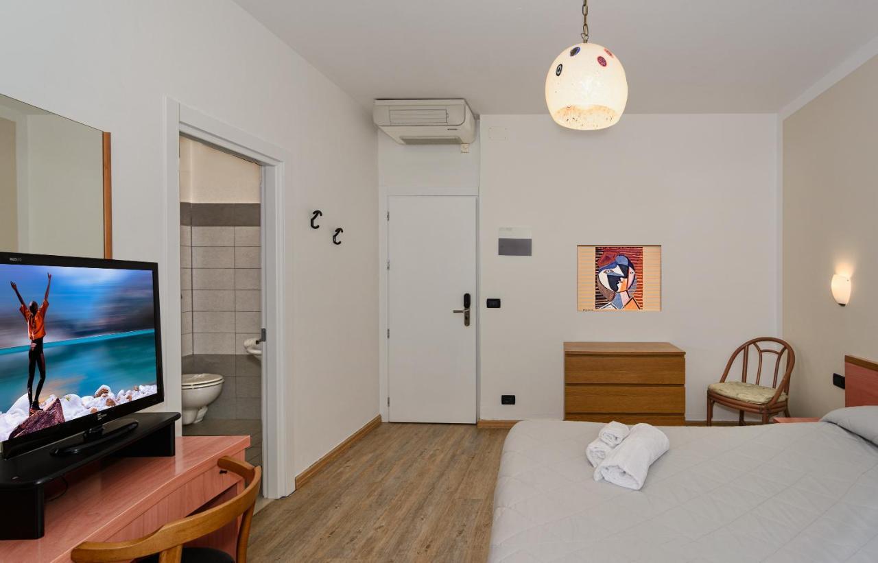 Hotel Ambra Форте-деи-Марми Экстерьер фото