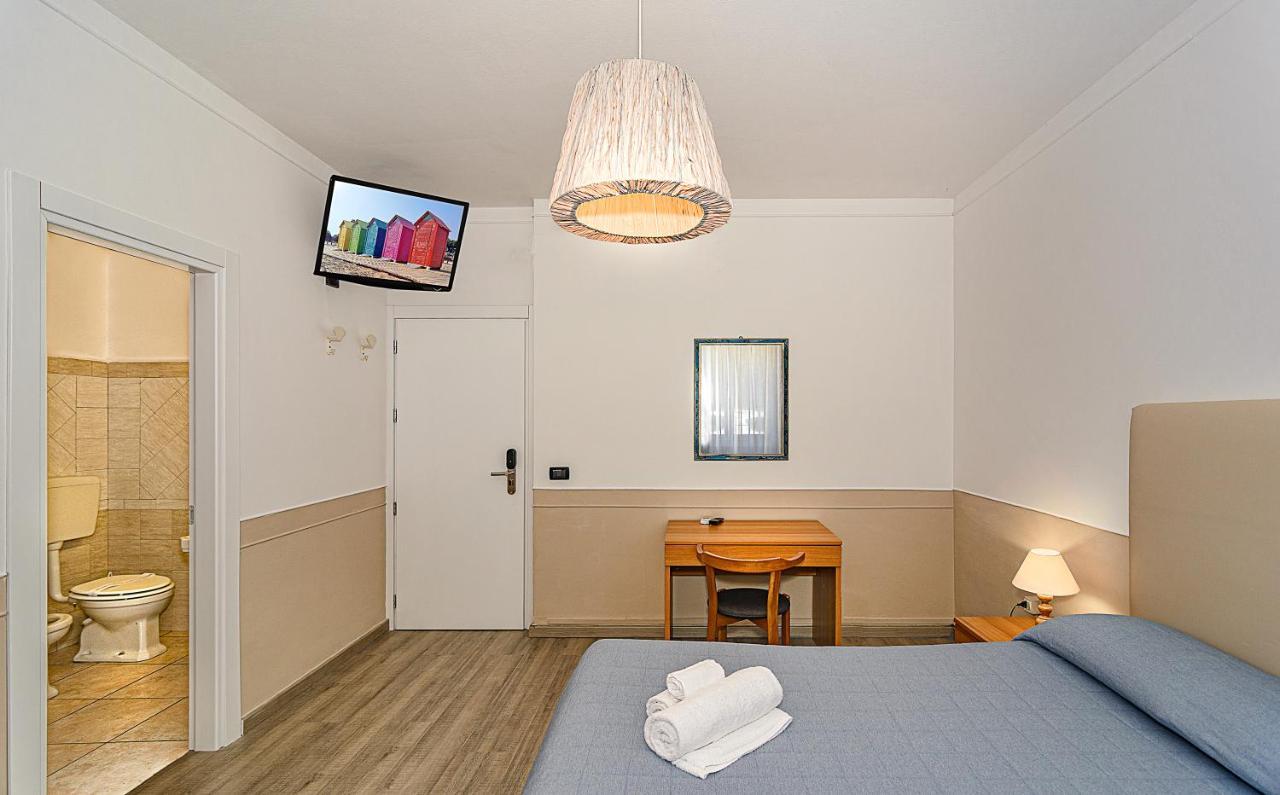 Hotel Ambra Форте-деи-Марми Экстерьер фото