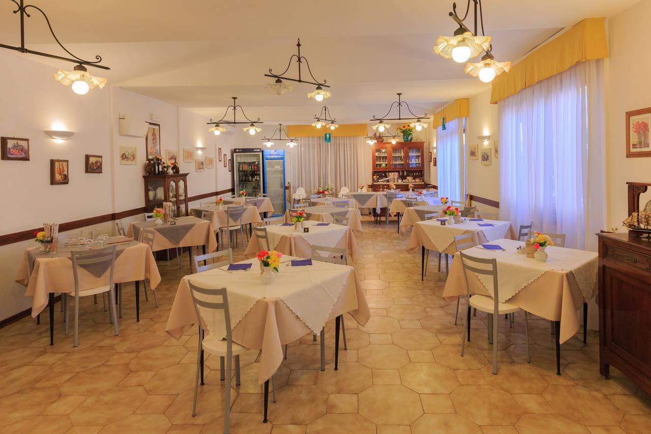 Hotel Ambra Форте-деи-Марми Экстерьер фото